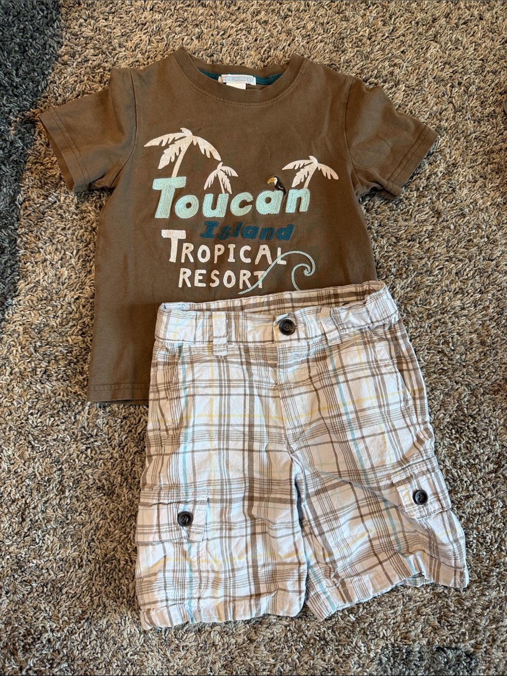 Janie and Jack Toucan Tropical Resort Brown Tee & Plaid Cargo Shorts Set
